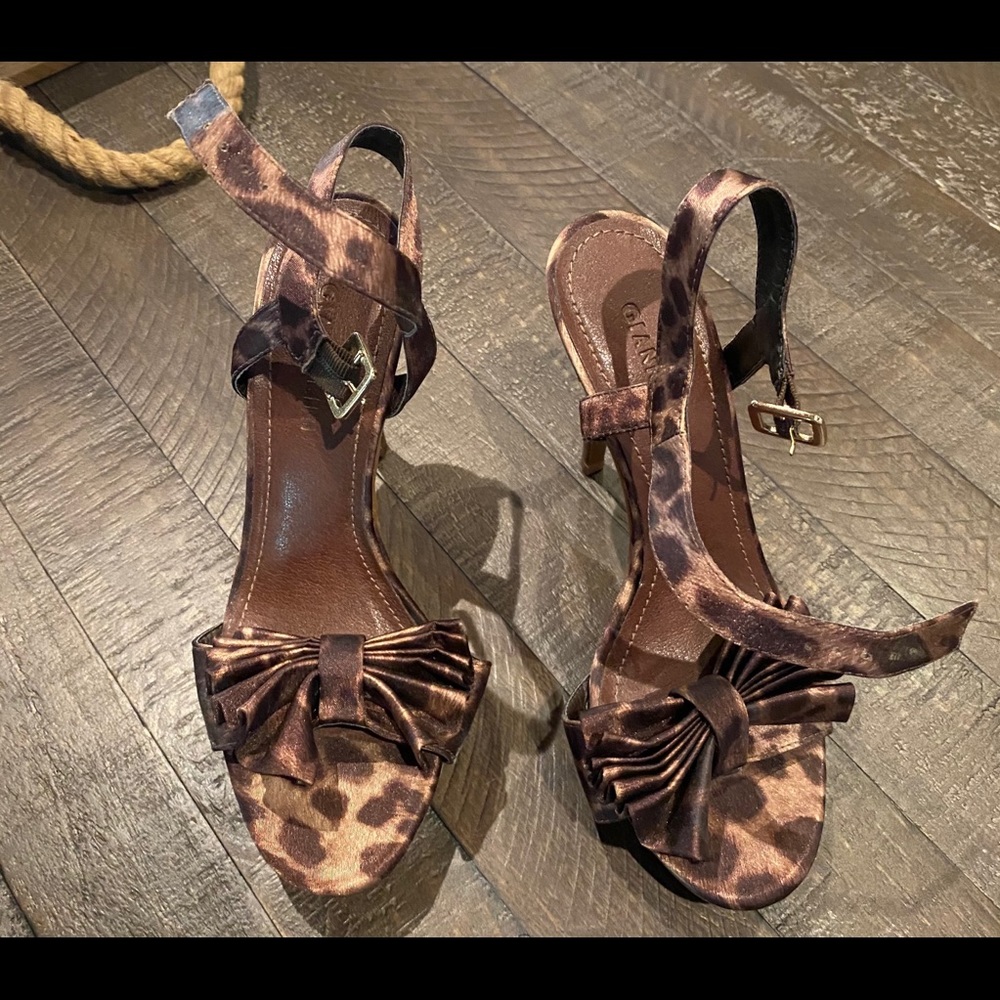 Gianni Bini High Heels 7.5
